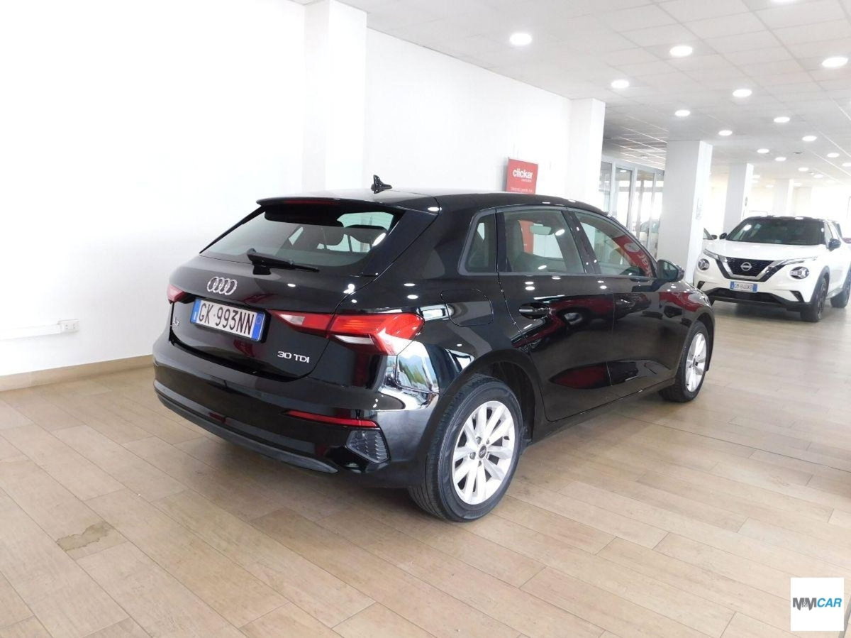 Audi A3 Sportback 30 TDI S tronic Business (3)