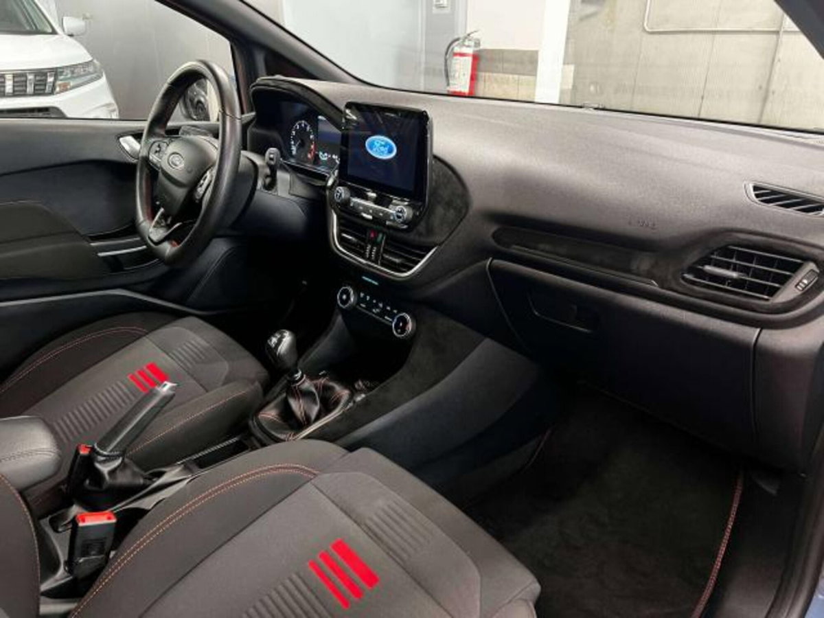 Ford Fiesta 1.0 Ecoboost 125 CV DCT ST-Line (5)