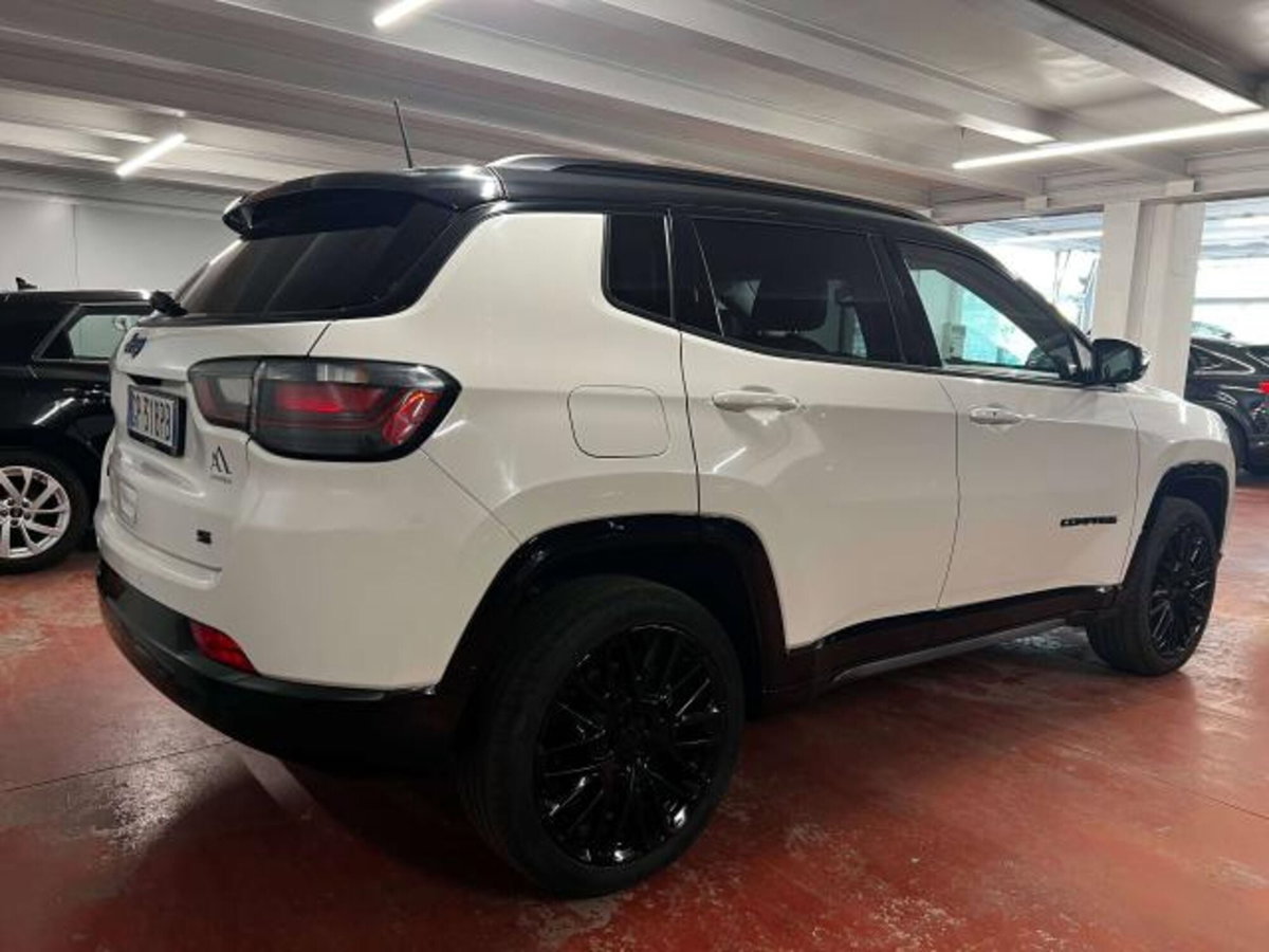 Jeep Compass 1.3 turbo t4 phev North Star 4xe auto (3)