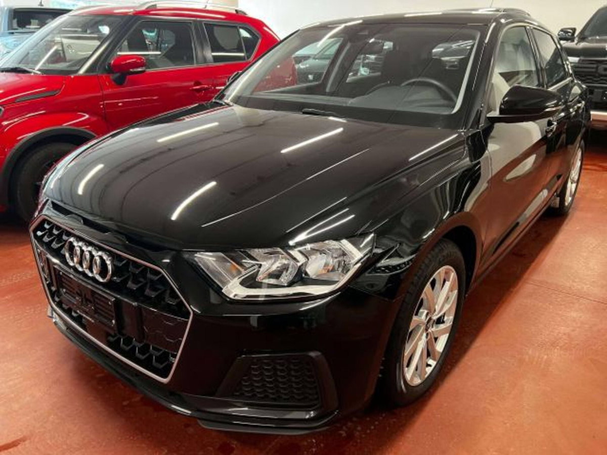 Audi A1 Sportback Sportback 30 1.0 tfsi Business 110cv s-tronic (4)