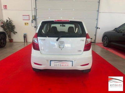 Hyundai i10 1.2 16V Premium (4)