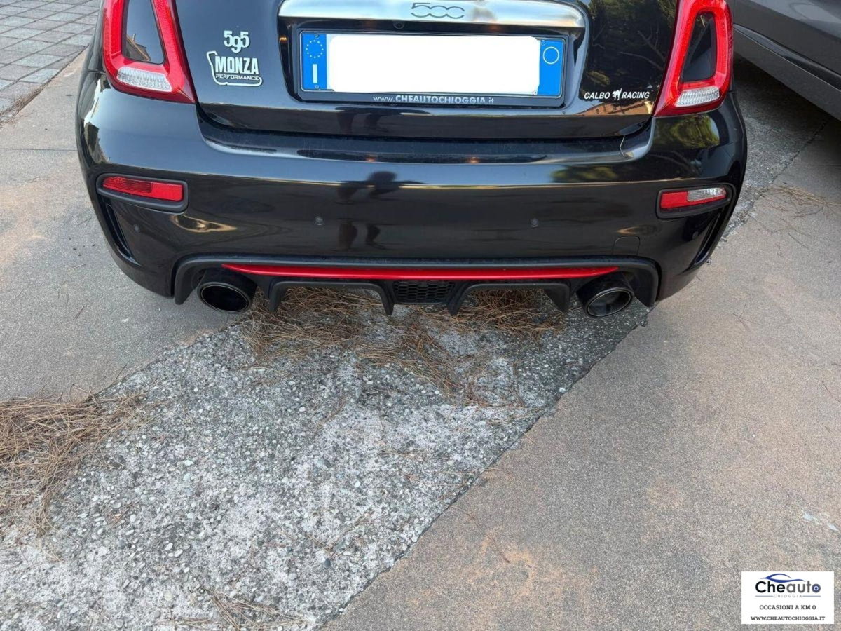 Abarth 500 1.4 Turbo T-Jet (4)