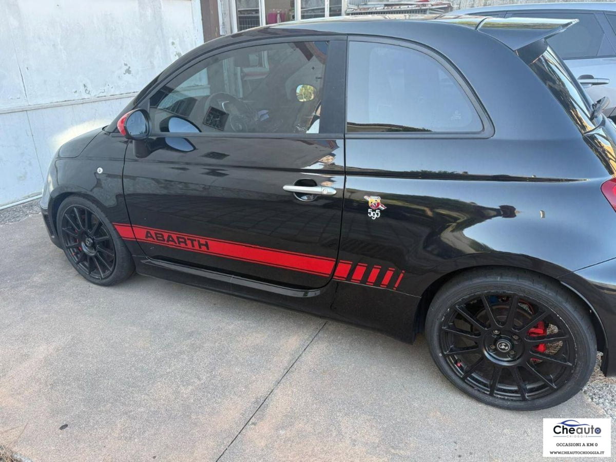 Abarth 500 1.4 Turbo T-Jet (7)