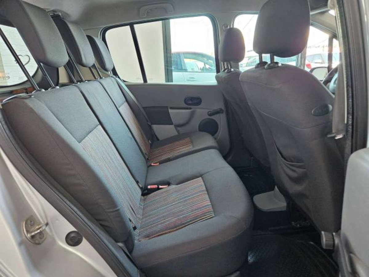 Renault Modus 1.2 16V Expression (10)