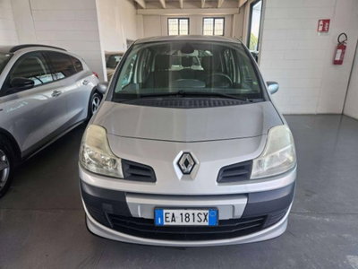 Renault Modus 1.2 16V Expression (2)