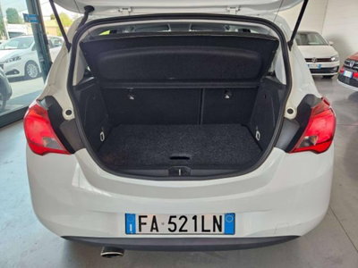 Opel Corsa 1.4 90CV 5 porte b-Color (10)