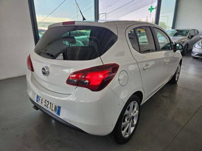 Opel Corsa 1.4 90CV 5 porte b-Color (6)