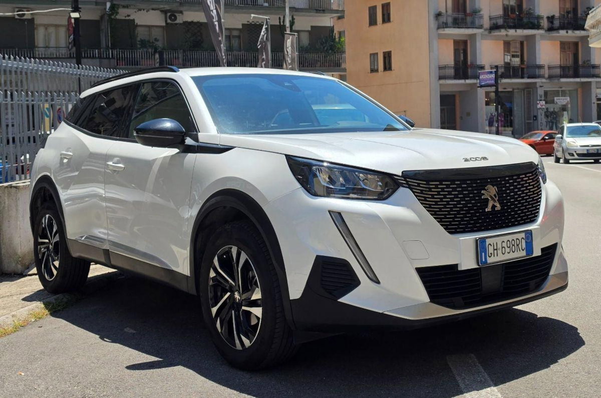 Peugeot 2008 BlueHDi 110 S&S Allure (3)