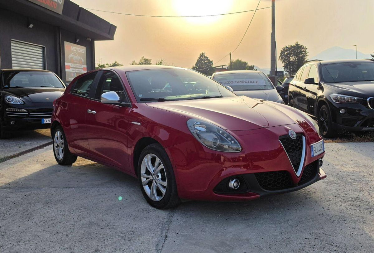 Alfa Romeo Giulietta 1.6 JTDm Super 120cv (2)