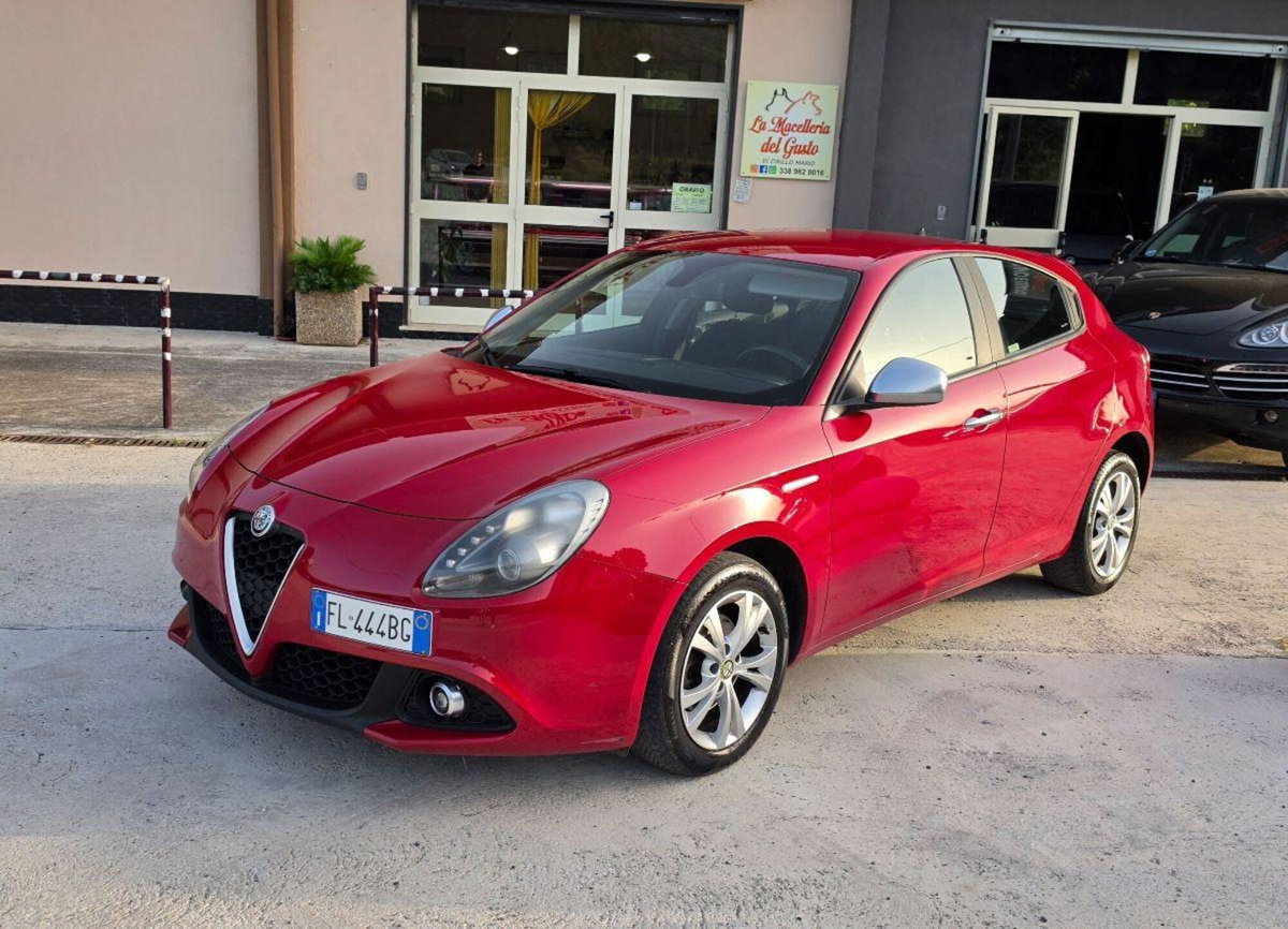 Alfa Romeo Giulietta 1.6 JTDm Super 120cv (5)