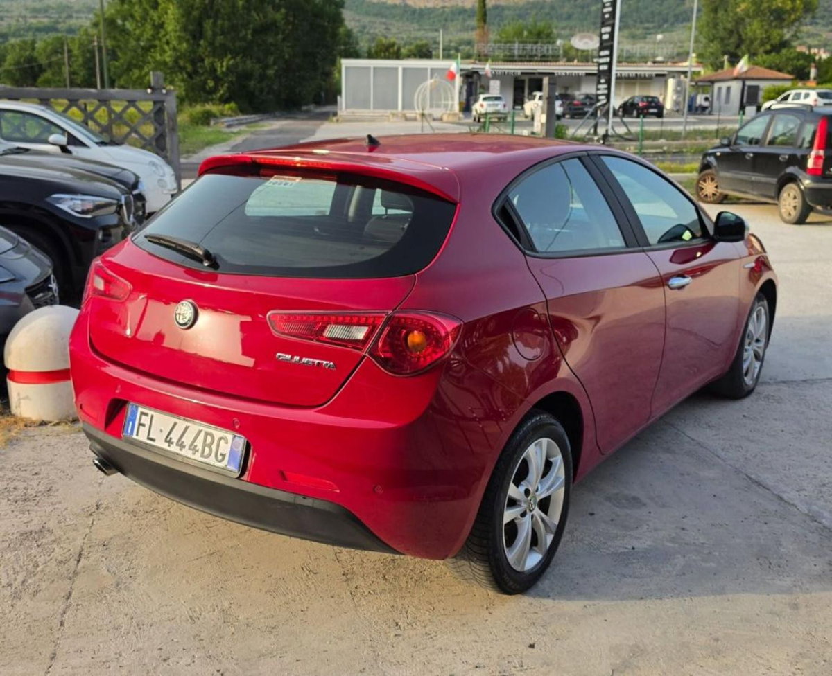 Alfa Romeo Giulietta 1.6 JTDm Super 120cv (7)