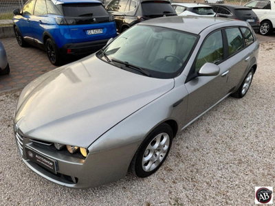 Alfa Romeo 159 SportWagon 1.9 JTS 16V Sportwagon Distinctive usata