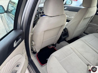 Alfa Romeo 159 SportWagon 1.9 JTS 16V Sportwagon Distinctive (16)