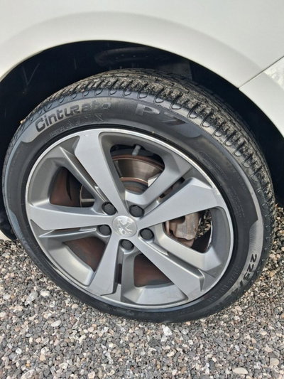 Peugeot 308 SW 1.6 e-HDi 115 CV Stop&Start GT Line (3)