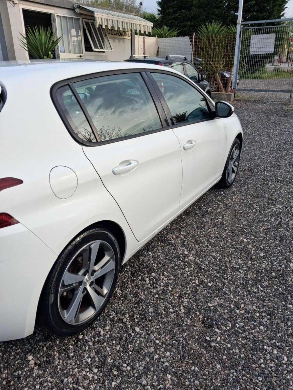 Peugeot 308 SW 1.6 e-HDi 115 CV Stop&Start GT Line (4)