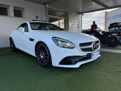 Mercedes-Benz SLC 250 d Premium (3)
