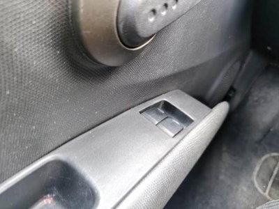 Nissan Micra 1.2 16V 65CV 5 porte Visia (10)