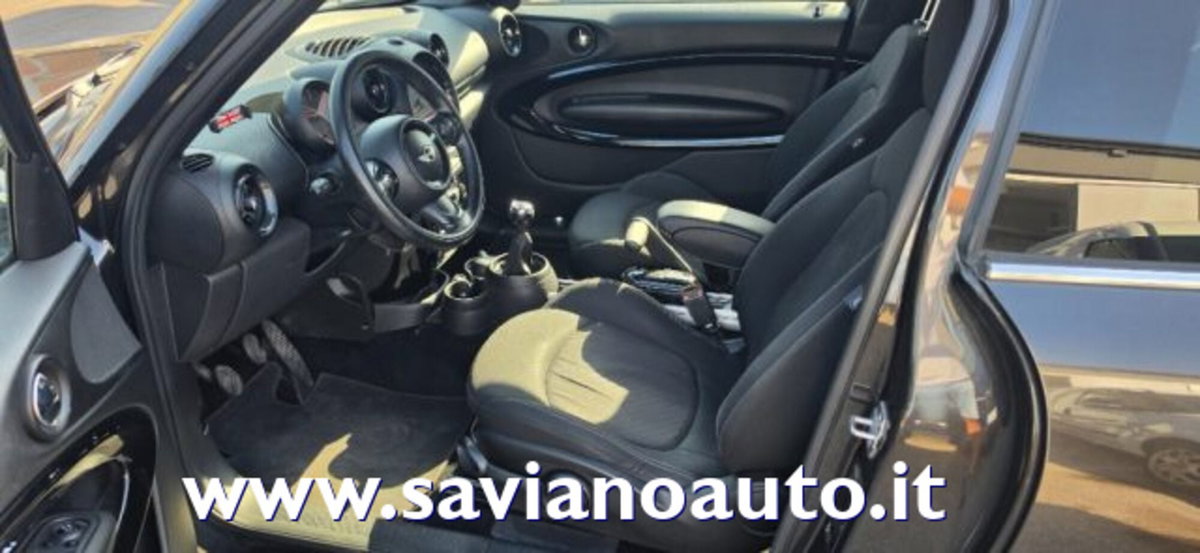 MINI Mini Paceman 1.6 Cooper D Paceman (5)