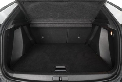 Peugeot 2008 PureTech 100 S&S Allure Pack (14)
