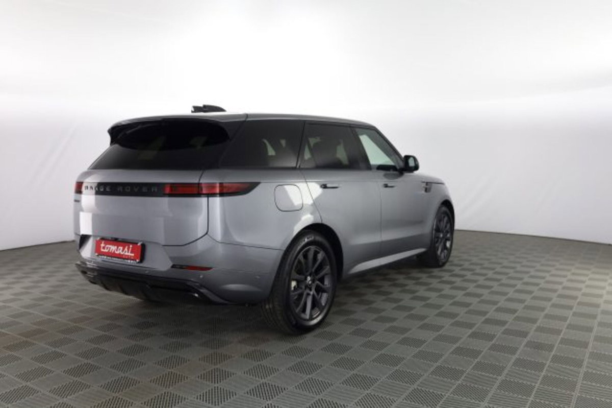 Land Rover Range Rover Sport 3.0D l6 249 CV HSE Dynamic Stealth (4)