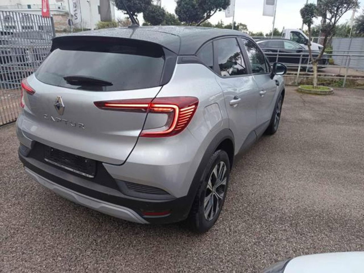 Renault Captur TCe 100 CV GPL Techno (3)