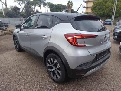 Renault Captur TCe 100 CV GPL Techno (5)