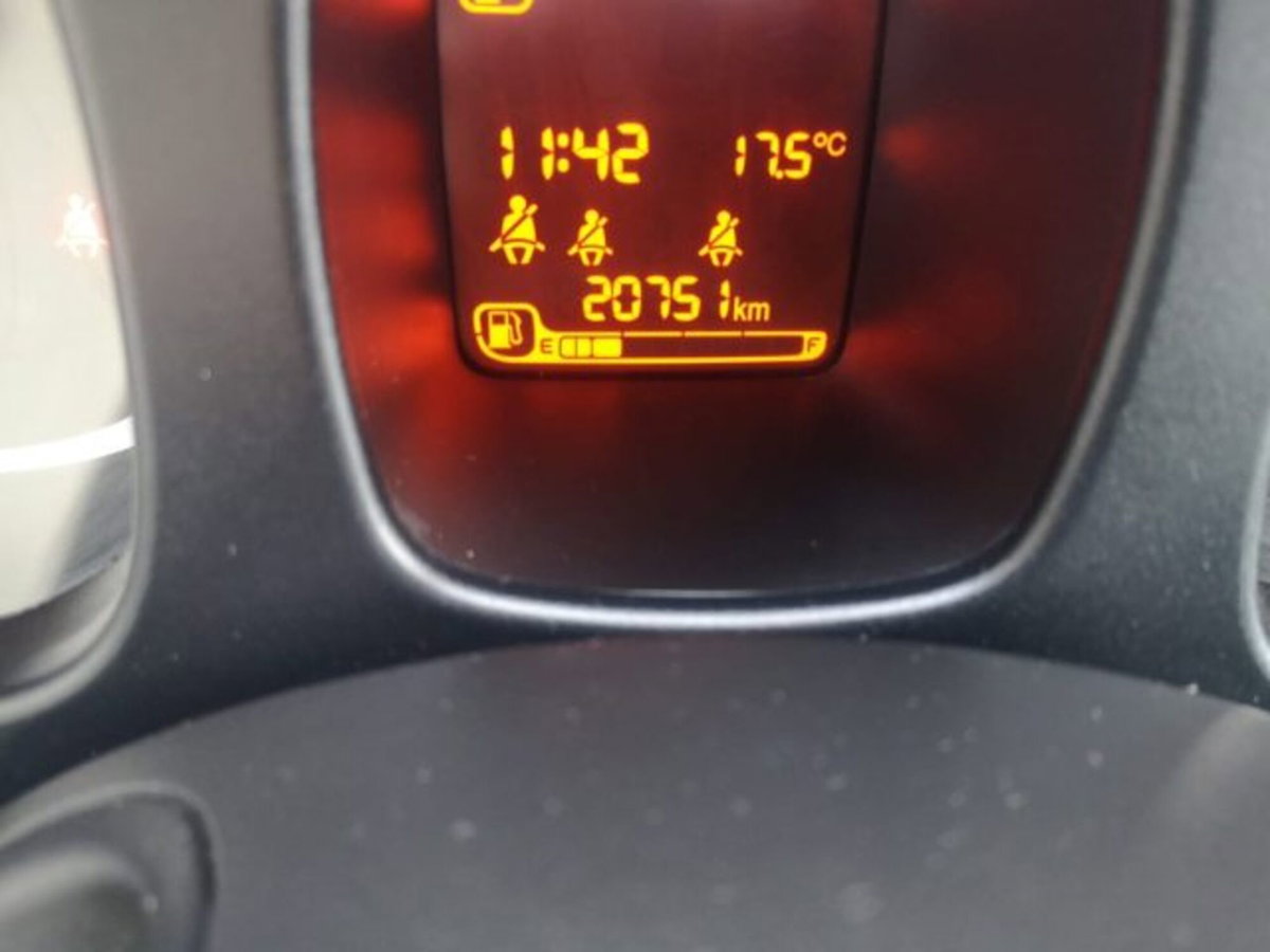 Fiat Panda 1.0 firefly hybrid s&s 70cv 5p.ti (9)