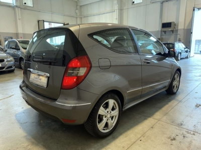 Mercedes-Benz Classe A 180 CDI Coupé Avantgarde (6)