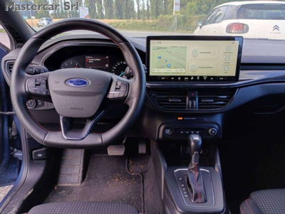 Ford Focus Station Wagon 1.0 EcoBoost Hybrid 125CV Powershift SW ST-Line Design (13)
