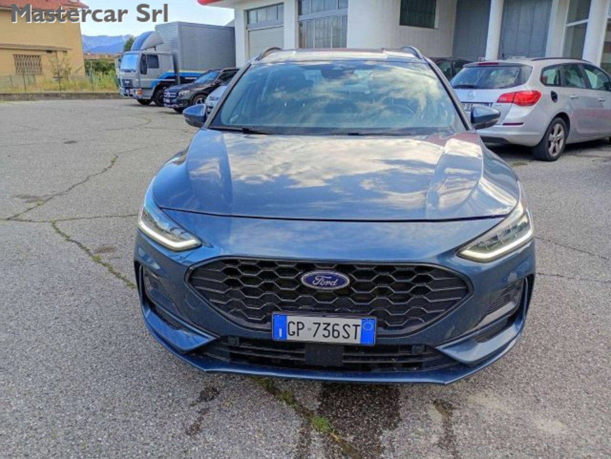 Ford Focus Station Wagon 1.0 EcoBoost Hybrid 125CV Powershift SW ST-Line Design (9)