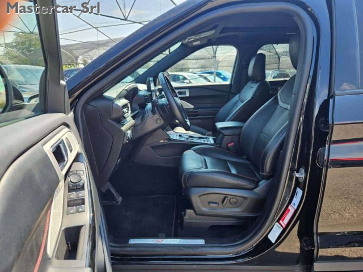 Ford Explorer 3.0 PHEV 457 CV A10 AWD ST-Line (11)