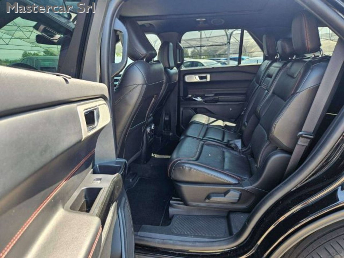 Ford Explorer 3.0 PHEV 457 CV A10 AWD ST-Line (12)
