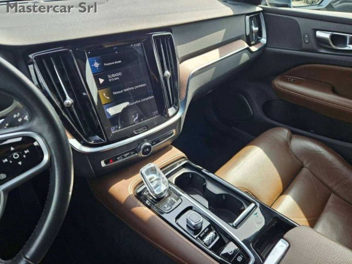Volvo S60 T8 Recharge AWD Plug-in Hybrid Inscription (13)