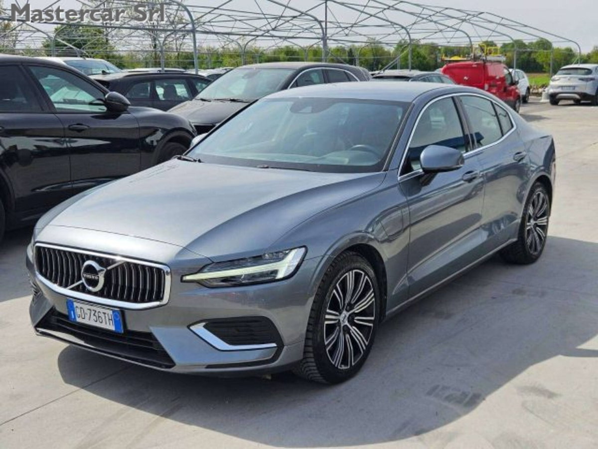 Volvo S60 T8 Recharge AWD Plug-in Hybrid Inscription (2)