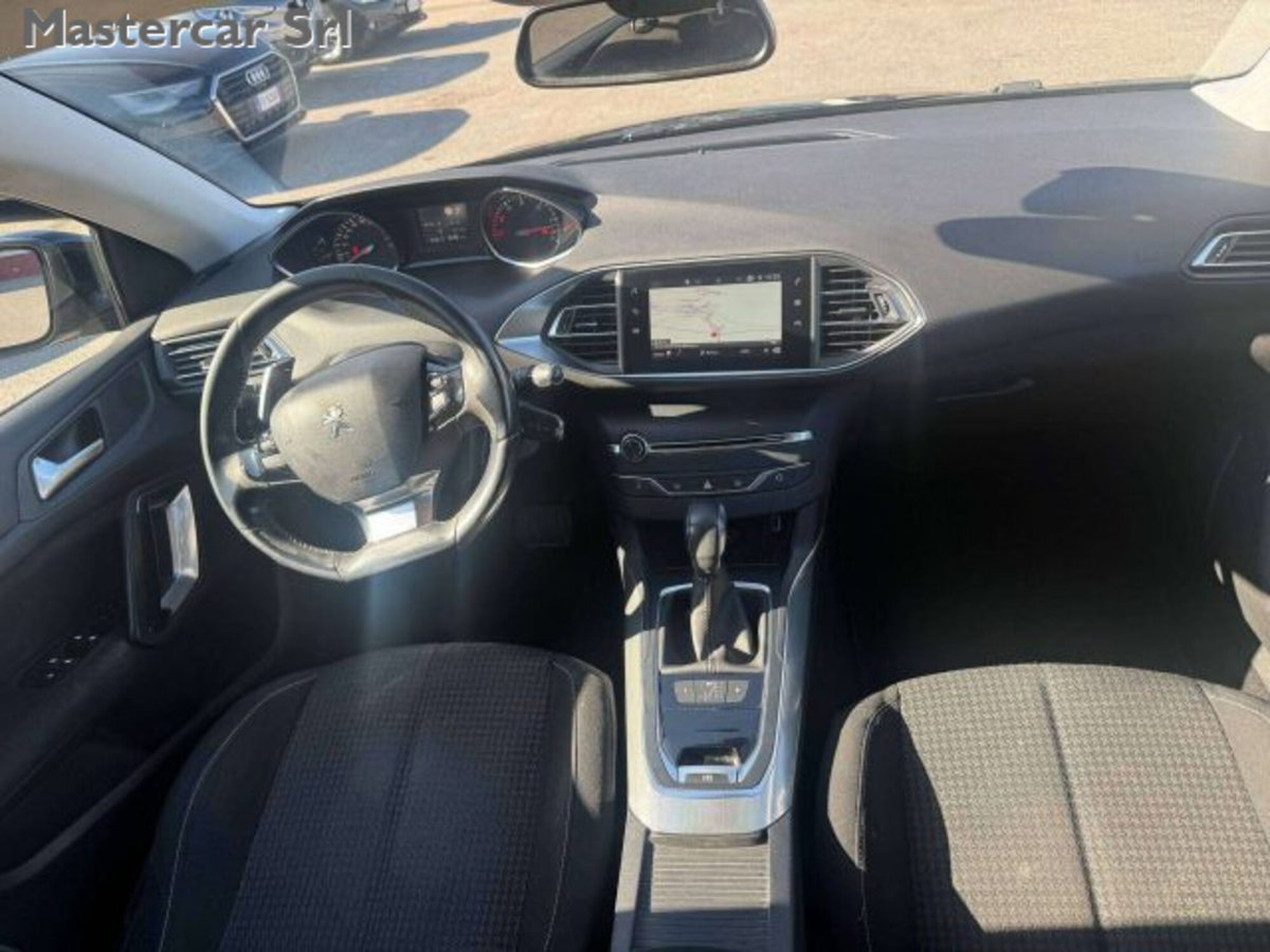 Peugeot 308 SW 1.5 bluehdi Business s&s 130cv eat8 (11)