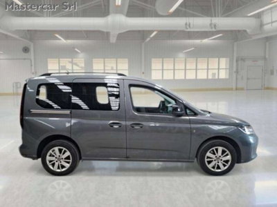 Volkswagen Caddy 2.0 TDI 102 CV (3)
