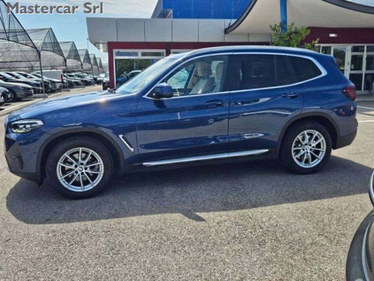 BMW X3 xdrive20d mhev 48V auto (3)