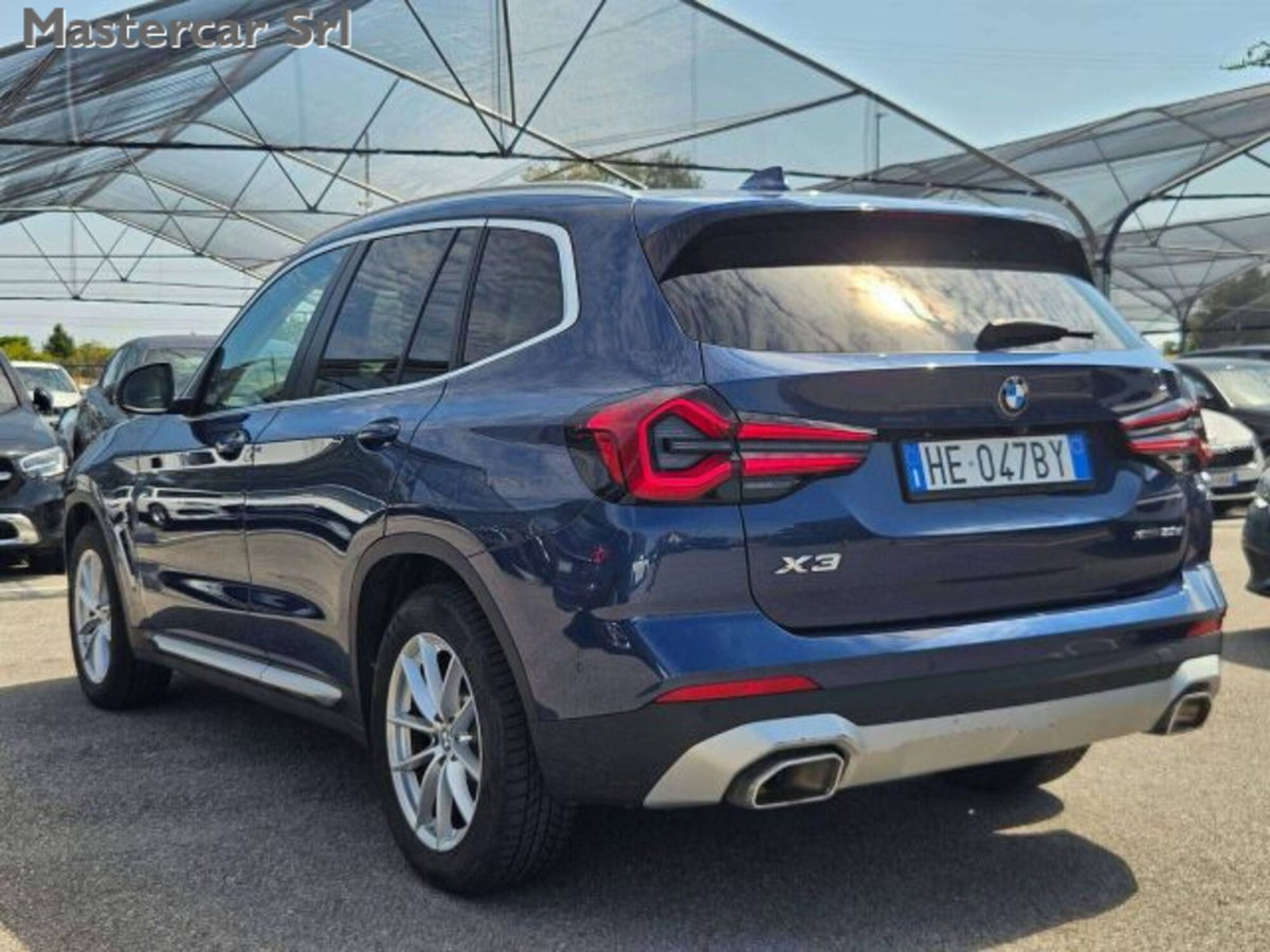 BMW X3 xdrive20d mhev 48V auto (4)