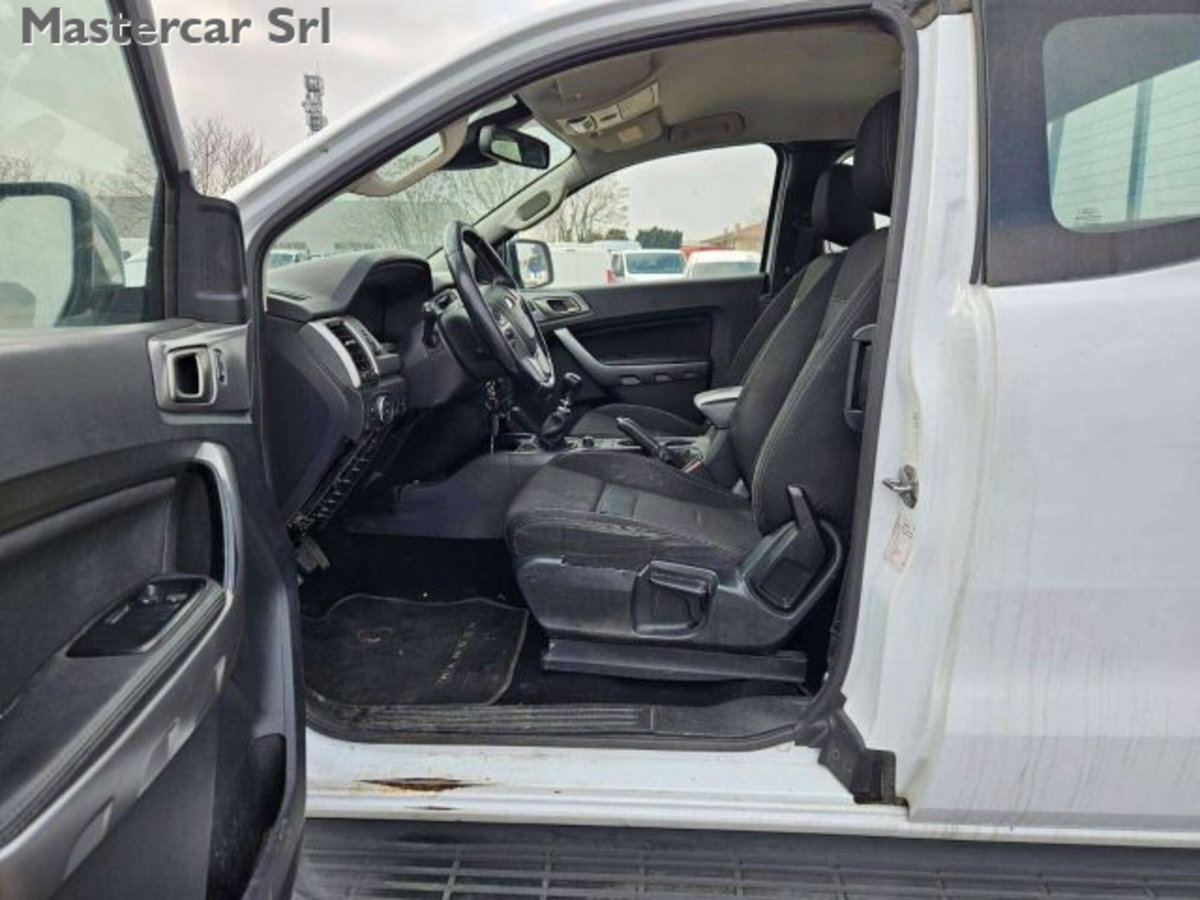 Ford Ranger Pick-up 2.0 ecoblue super cab XLT 4x4 170cv auto (11)