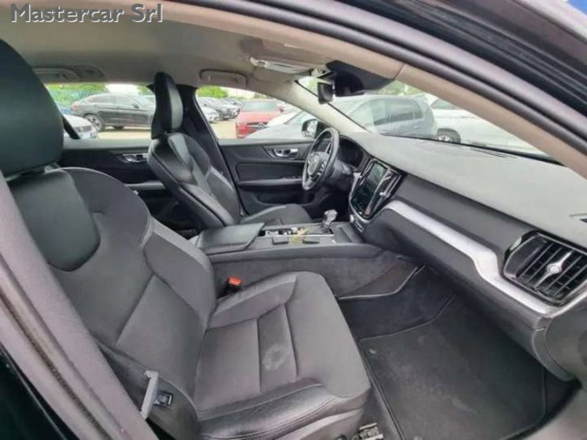 Volvo V60 Cross Country D4 (10)