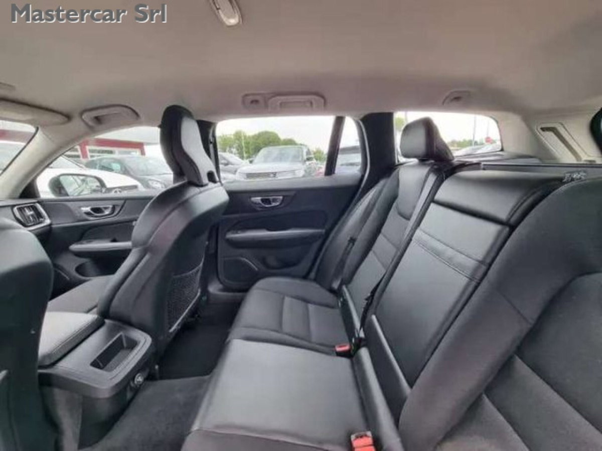 Volvo V60 Cross Country D4 (11)