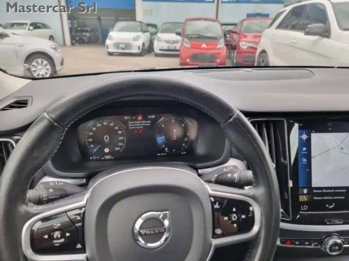 Volvo V60 Cross Country D4 (13)