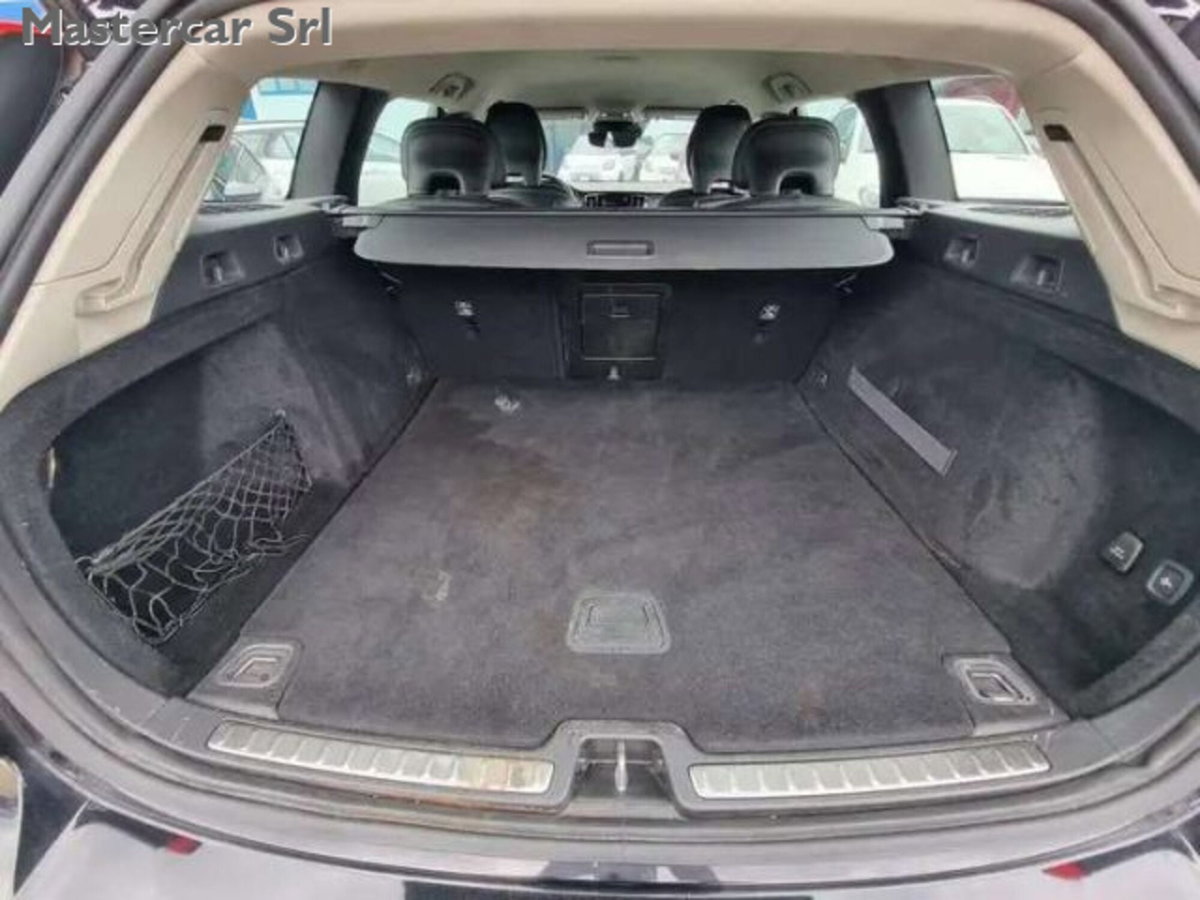 Volvo V60 Cross Country D4 (15)