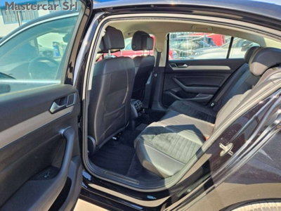 Volkswagen Passat 2.0 TDI SCR 190 CV 4MOTION DSG Executive BMT (13)
