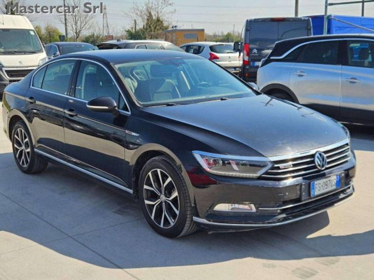 Volkswagen Passat 2.0 TDI SCR 190 CV 4MOTION DSG Executive BMT (9)