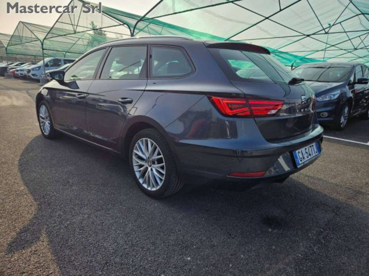SEAT Leon ST Sportstourer 2.0 tdi Business 150cv dsg (4)