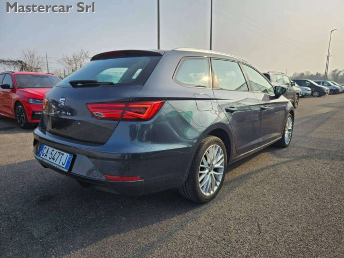 SEAT Leon ST Sportstourer 2.0 tdi Business 150cv dsg (7)