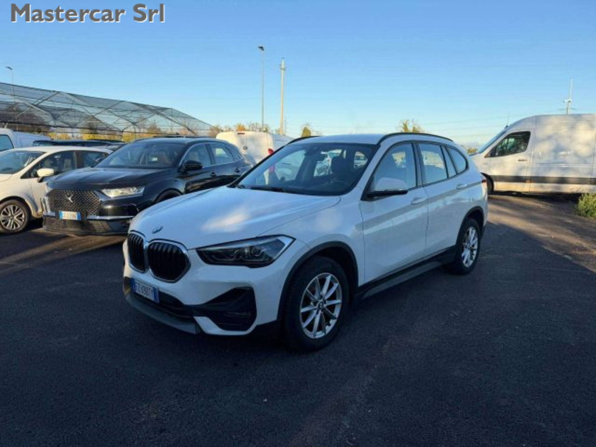 BMW X1 sDrive16d Business Advantage (2)