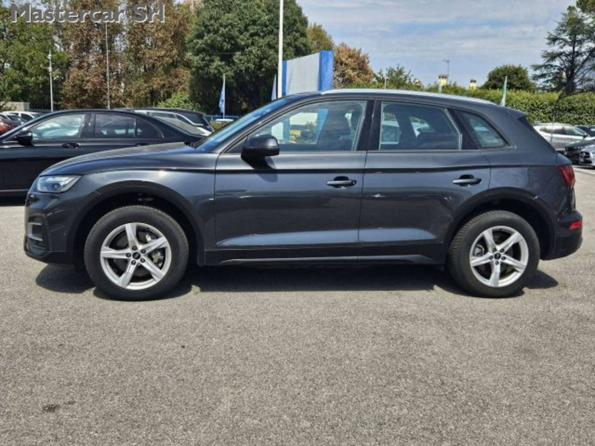 Audi Q5 40 2.0 tdi mhev 12V Business Advanced quattro s-tronic (3)
