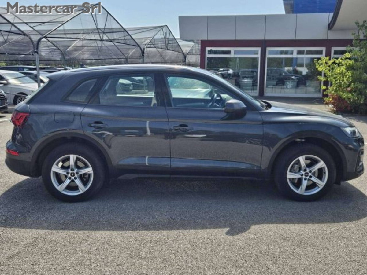 Audi Q5 40 2.0 tdi mhev 12V Business Advanced quattro s-tronic (7)